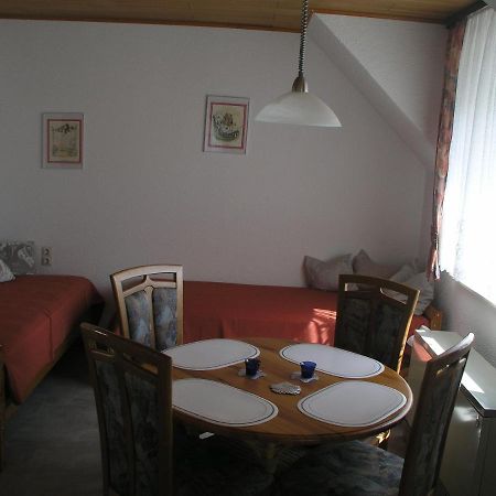 Ferienwohnung Am Deister Mit Grossem Balkon Springe Exterior foto